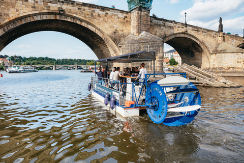 Prague : bateau à vélo : le vélo de la bière nageantRéservation de groupe