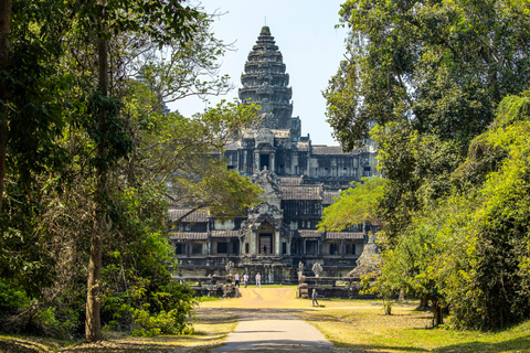 Angkor Wat Sunrise Private Guided Tour - Inclusive Breakfast