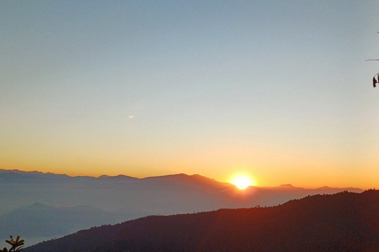 Kathmandu: Nascer do sol em Nagarkot e caminhada em Changu Narayan