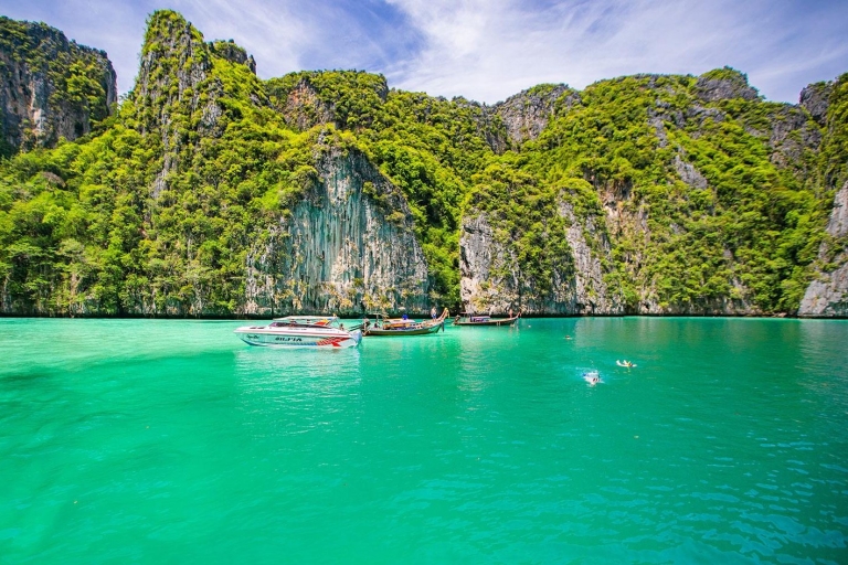 Vanuit Phuket: Phi Phi, Maya Bay, & Khai Eilanden Premium Trip