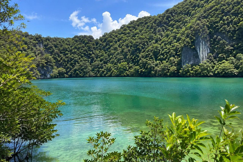 Langkawi: Beach and Lake Tour with Fish Feeding
