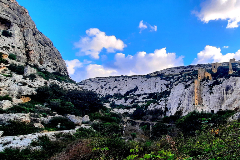 Gozo Unveiled Hiking: A Guided Hike Tour in Gozo- South East