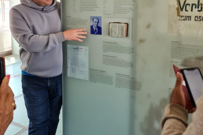 Berlin: Sachsenhausen History Tour with maximum 7 People