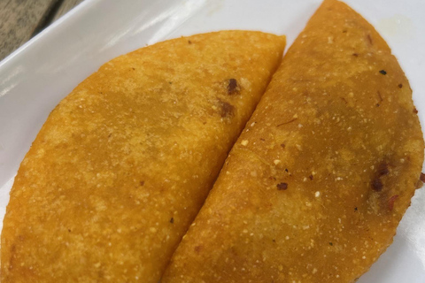 Colombian Street Food - 13 tastings included