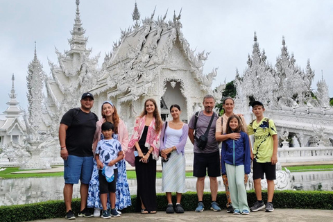 Chiang Rai:Guided Highlights Full-Day Tour-FREE LUNCH BUFFET Experience the Wonders of Chiang Rai with Free Thai Buffet