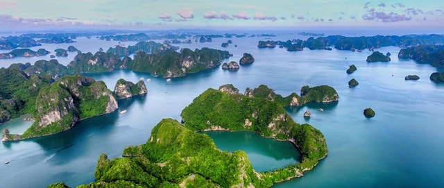 Ha Long Bay 6 Hours Cruise Visit Titop, Sung Sot Cave, Kayak