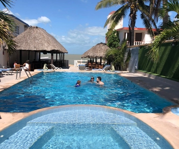 Chelem Beach House Break