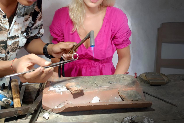 Ubud Silver Forge: Craft je eigen schat met 7 gram