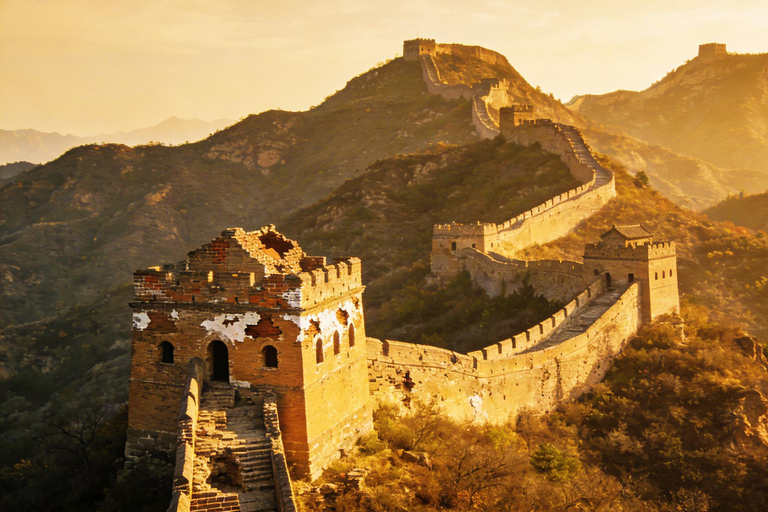 Beijing: Gubei Water Town&Simatai Wall Night Tour w/Dumpling