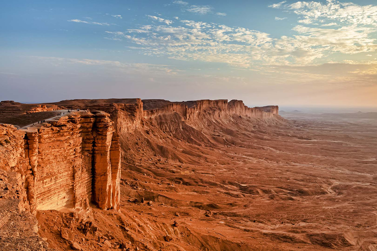 Die Edge of the World Tour von Riyadh aus