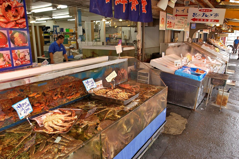 Sapporo &amp; Otaru Full-Day Highlights Tour with Hotel PickupMax 9 people