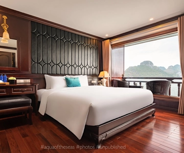 Fra Hanoi: 2-dagers cruise i Ha Long-bukten og Lan Ha-bukten