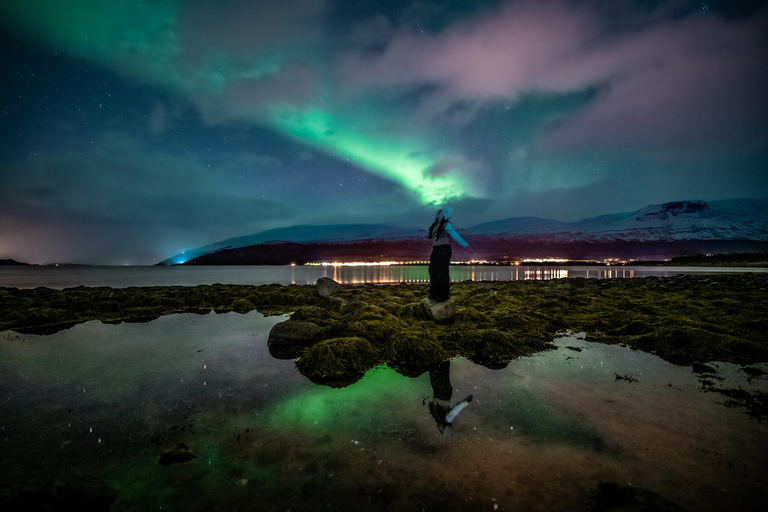 Tromsø: Northern Lights Tour (Max 8) Pickup + Finland