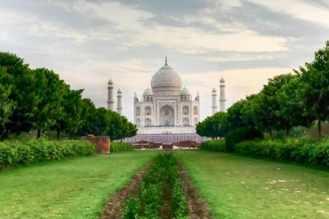 Excursión al Amanecer del Taj Mahal desde Delhi