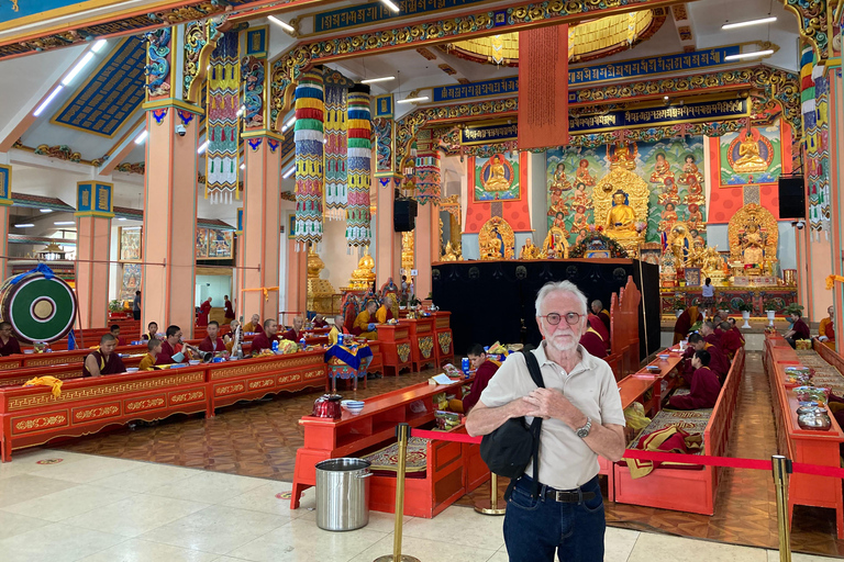 أولان باتور: جولة سير خاصة مع مرشد محليجولة سيرًا على الأقدام لمدة ساعتين