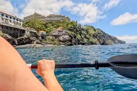 São Gonçalo: Kayak and Snorkel Tour to Garajau NR