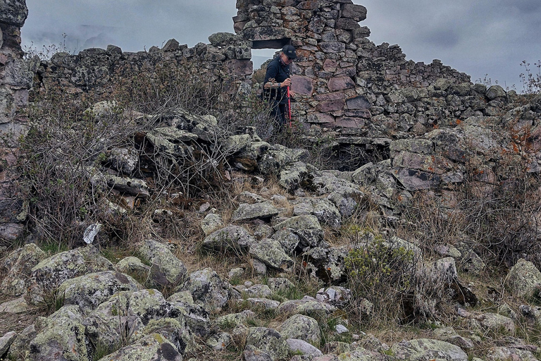 LIMA: ROTA DE TREKKING DE DIA INTEIRO EM MARCAHUASI