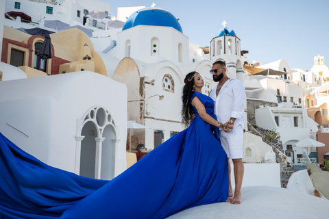 Oía: Santorini Professional Photoshoot with Edited Photos