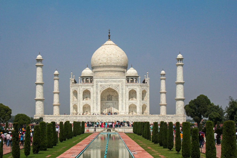 From Delhi: Taj Mahal and Agra Fort Tour with Fatehpur Sikri Tour without Lunch and Entry Tickets