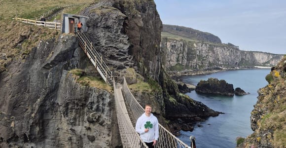 Giant’s Causeway: Private Causeway Coast Tour with Guide