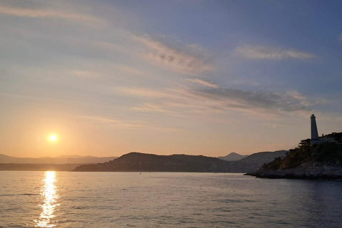 Villefranche-Sur-Mer: Sunset boat tour
