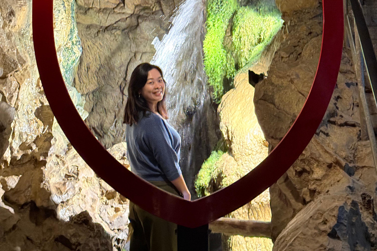 Interlaken: Lake Thun Cruise, St. Beatus Caves & Picnic Interlaken: Lake Thun Cruise, St. Beatus Caves & Picnic