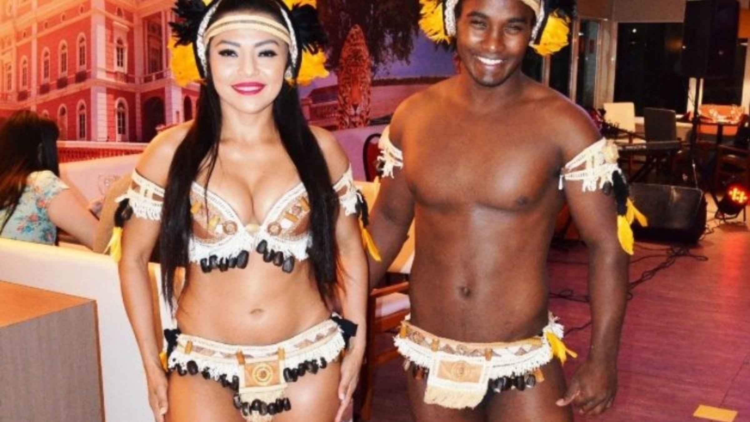 Manaus: Jantar com Espetáculo de Boi-Bumbá e Traslados
