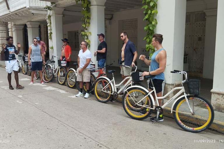 Cartagena: tour storico, culturale e di graffiti in bicicletta