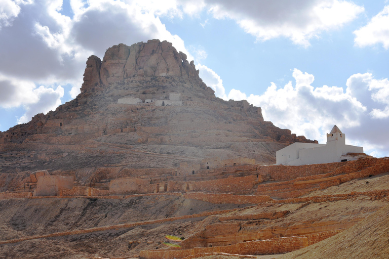 A day trip: Discover Tataouine,Chenini and Ksar Ghilene