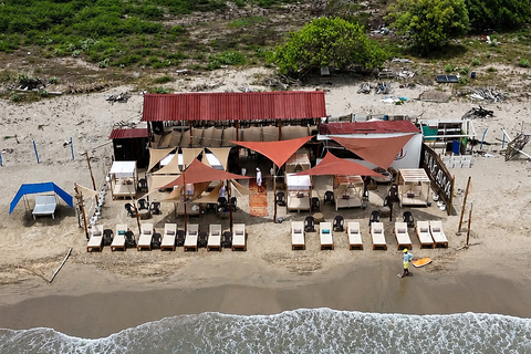 Playa Linda: Nakawa Beach Club with boat, lunch, sunbed, and cocktail Plan with Lunch and Welcome Cocktail