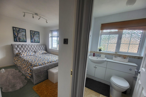 2‑Day Windsor & Arundel Castle Escape with Overnight B&B