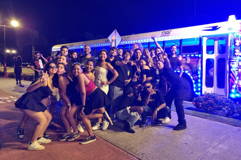 Panama City: Chiva Parrandera Tour with Open Bar and Crossover Music Panama City: Rumba at Chivas Parranderas