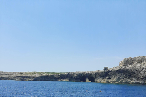 Syracuse: Snorkeling Excursions by Sailboat to Plemmirio Syracuse: Snorkeling Excursions by Sailboat at Plemmirio