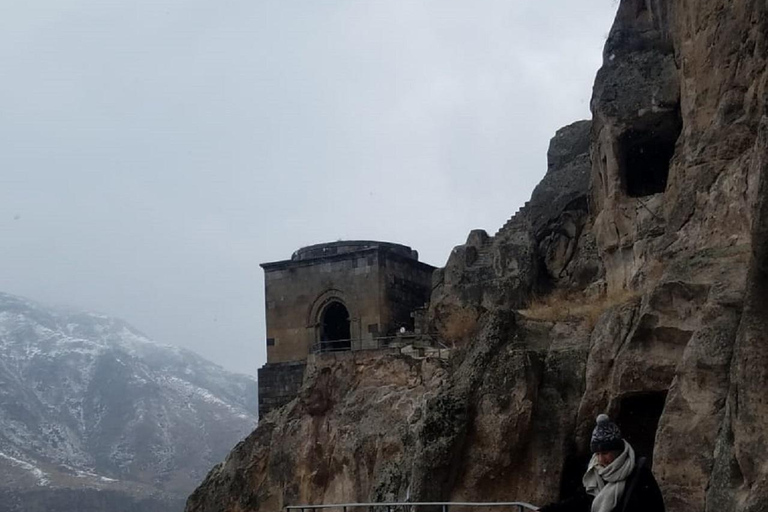 Tbilisi: Vardzia Caves, Rabati Castle and Borjomi Day Trip