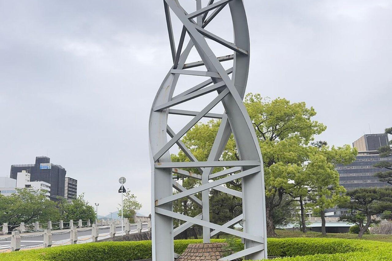 هيروشيما: جولة استكشاف الجزيرة والرحلة الروحية