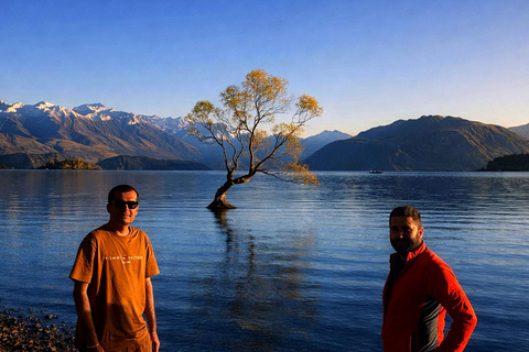 Private Arrowtown, Wanaka & Day Tour from Queenstown,8 Hours Private Tour 8 Hours for 7-10 PAX