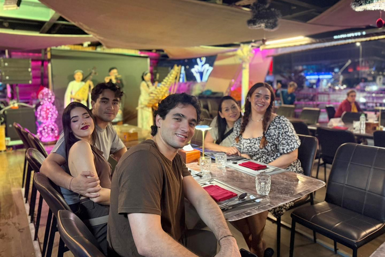 Da Nang: Han River Local Cruise by Night Poseidon Luxury Cruise for Weekday