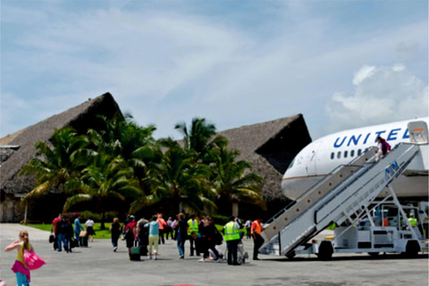 Service de transfert aéroport privé vers ou depuis Uvero AltoService de transfert privé de l&#039;aéroport vers ou depuis Uvero Alto