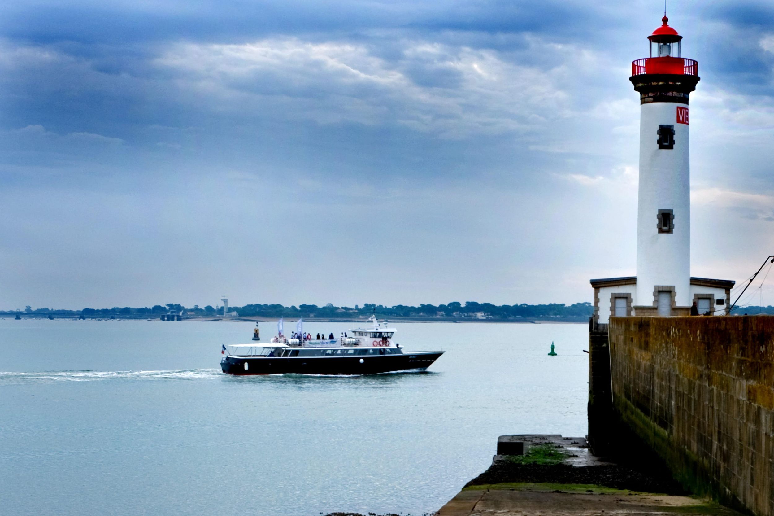 Nantes  Saint-Nazaire: Ticket für eine Bootsfahrt auf der Loire-Mündung