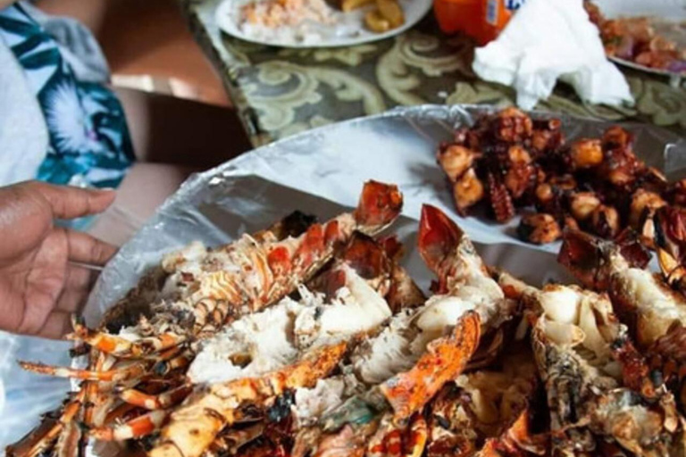 Zanzibar: tour privato del banco di sabbia di Nakupenda con pranzo a base di pesceTour privato del banco di sabbia di Nakupenda – Ti veniamo a prendere in qualsiasi hotel