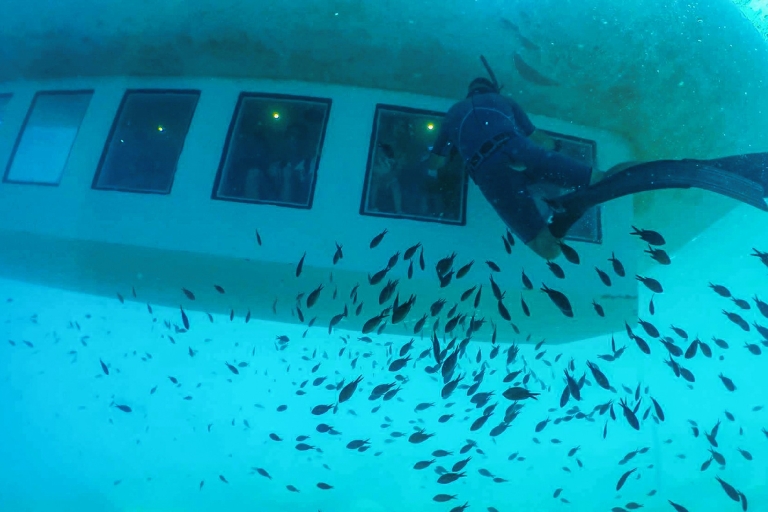 Vanuit Rhodos: tocht per onderzeeër met onderwateruitzicht