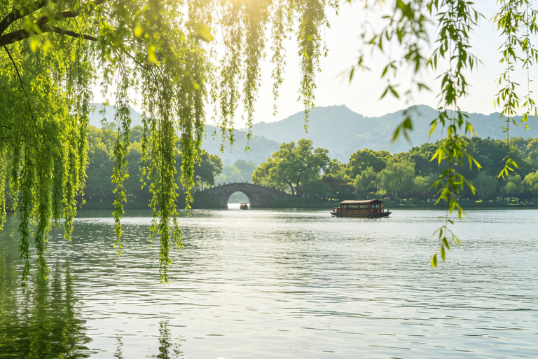 West Lake Boat Ride with Optional Island Visit West Lake Boat Tour with Optional Island Stop