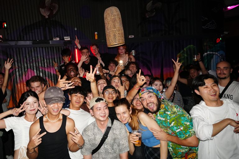Taipei Bar Social for Solo Travelers & New Friends
