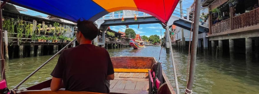 2 heures de visite privée en bateau sur le canal de Bangkok : Bateau plat traditionnel