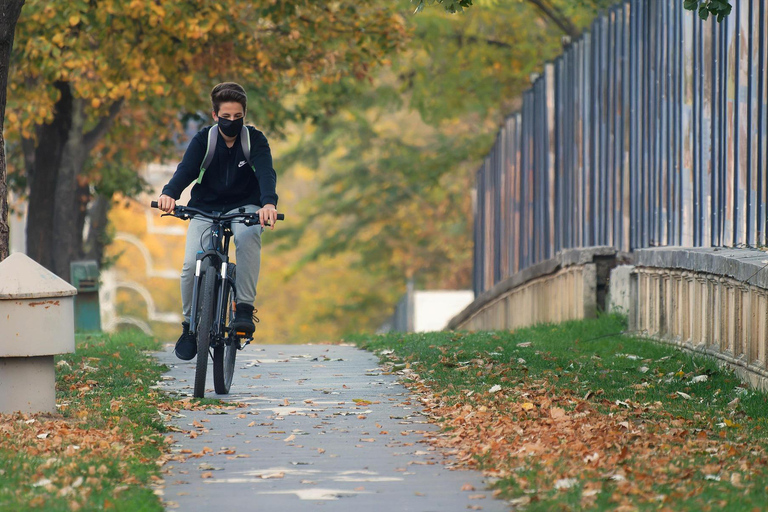 O que tornou Dortmund rica até hoje: passeio de bicicleta com bebida incluída.O que fez Dortmund rica até hoje: passeio de bicicleta com bebida incluída