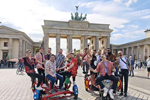 Bierfiets &amp; Partyfiets: Onvergetelijke stadstour door Berlijn incl. pick-up