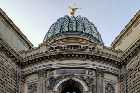 Copenhagen: Private Royal Landmarks & City Highlights Tour Full day private tour (van)