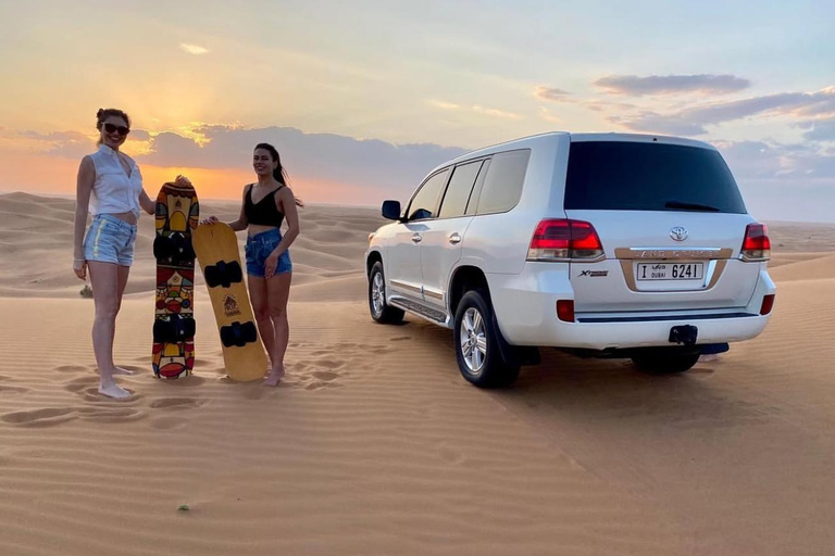 Doha: Inland Sea Desert Safari with Sunset & Sunrise Views Private Tour