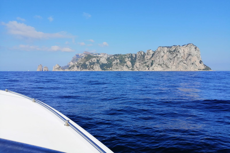 Au départ de Maiori : excursion privée d'une journée entière à CapriVisite privée d'une journée complète de Capri