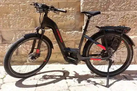 Lecce: Top Quality E-Bike Rental